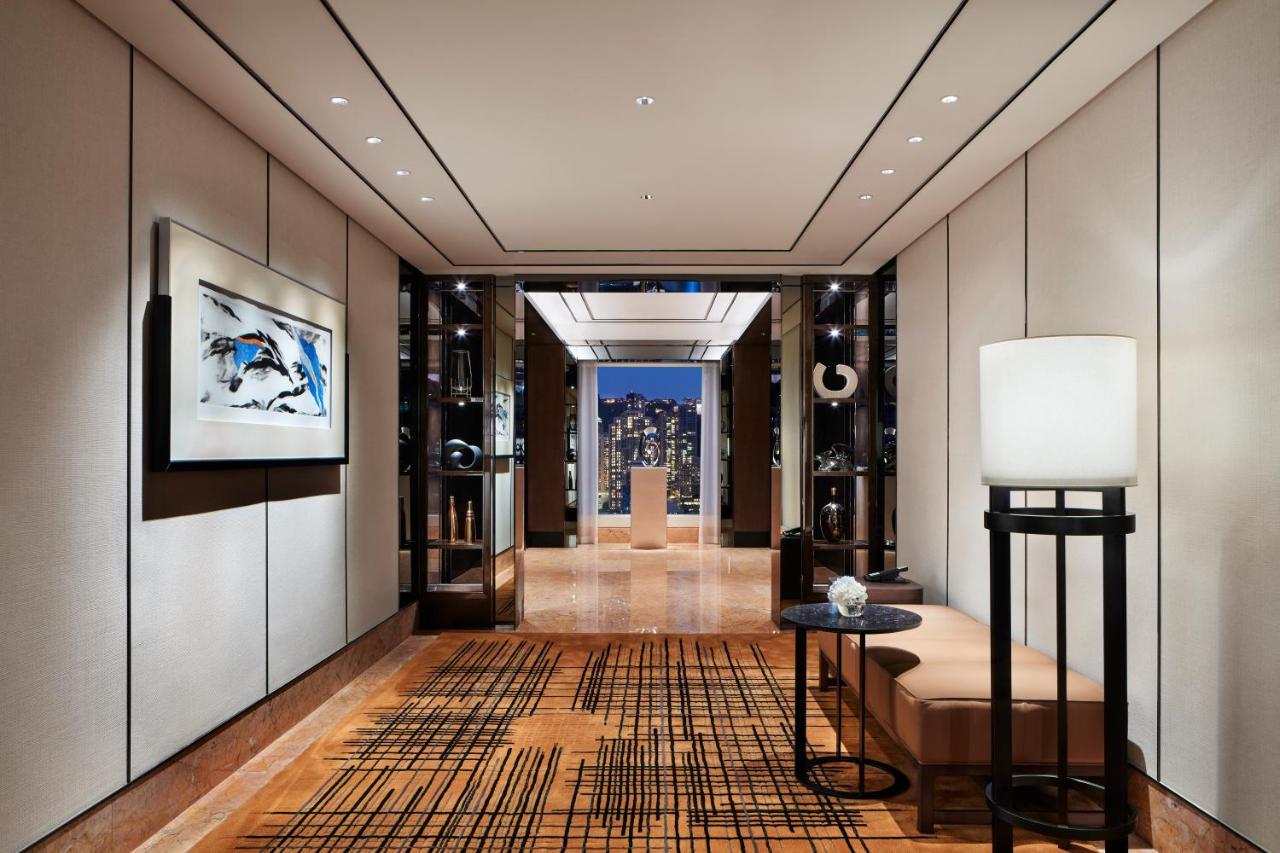 Four Seasons Hotel Хонконг Екстериор снимка