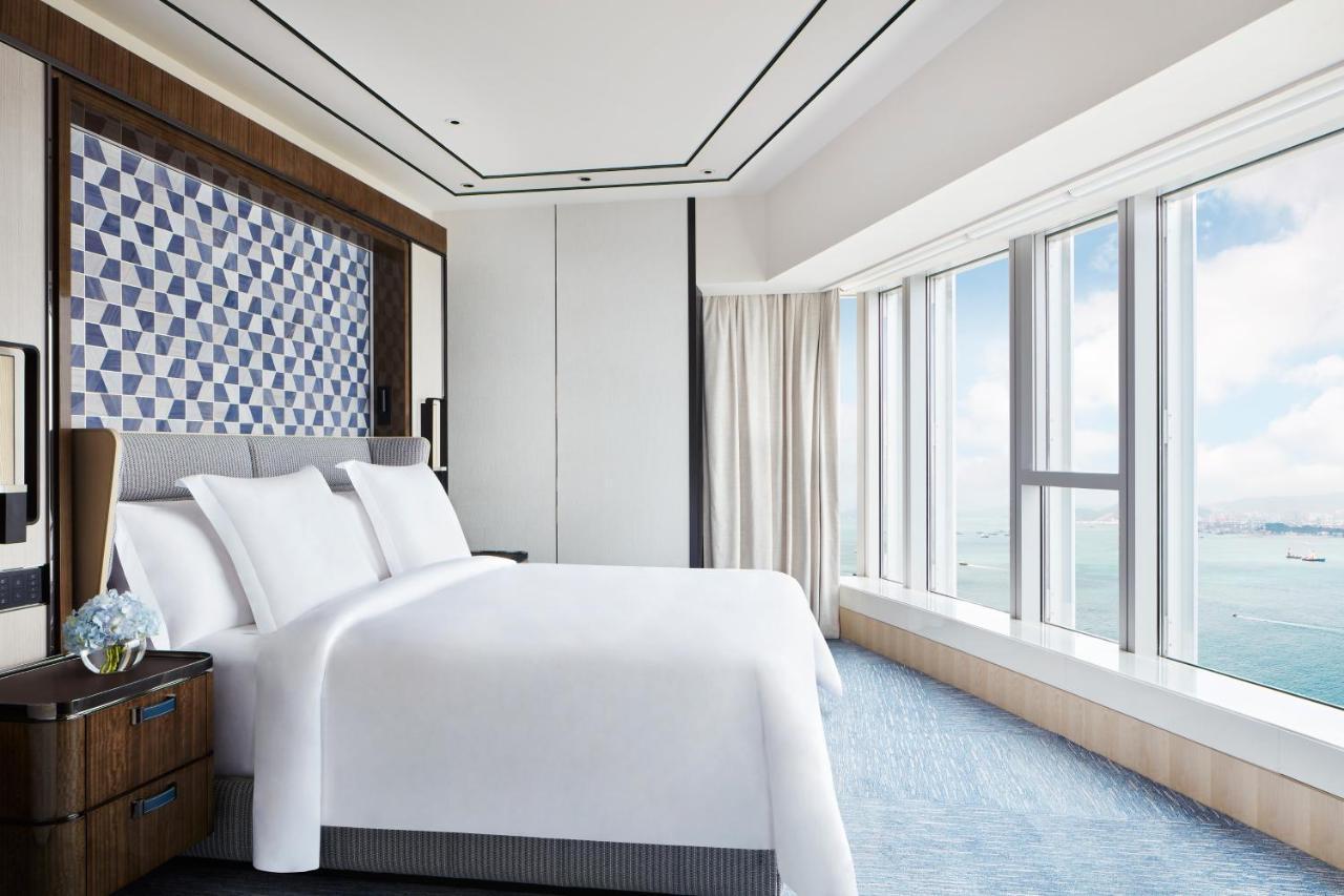 Four Seasons Hotel Хонконг Екстериор снимка