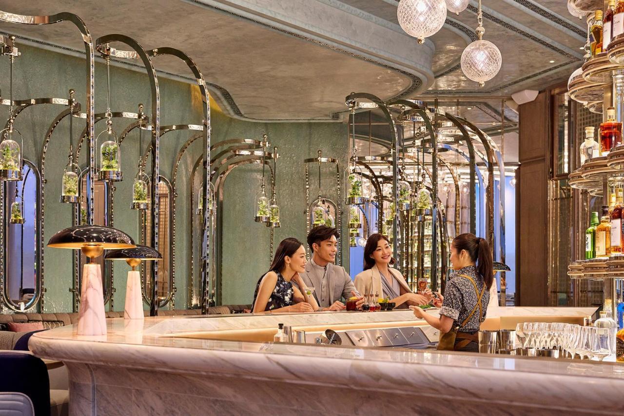 Four Seasons Hotel Хонконг Екстериор снимка