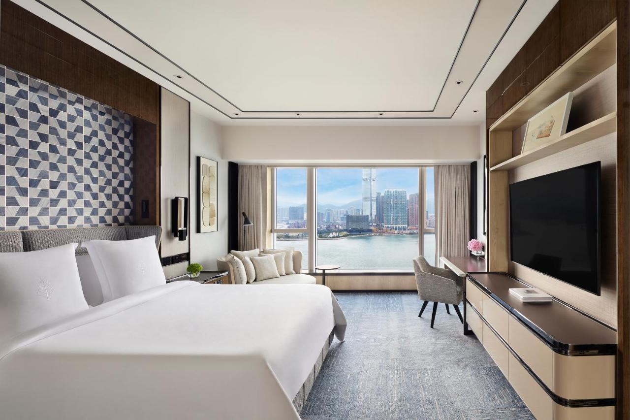 Four Seasons Hotel Хонконг Екстериор снимка