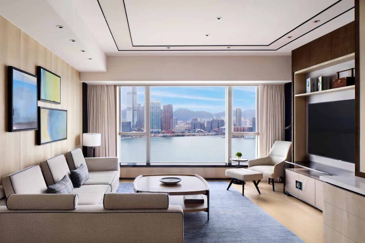 Four Seasons Hotel Хонконг Екстериор снимка