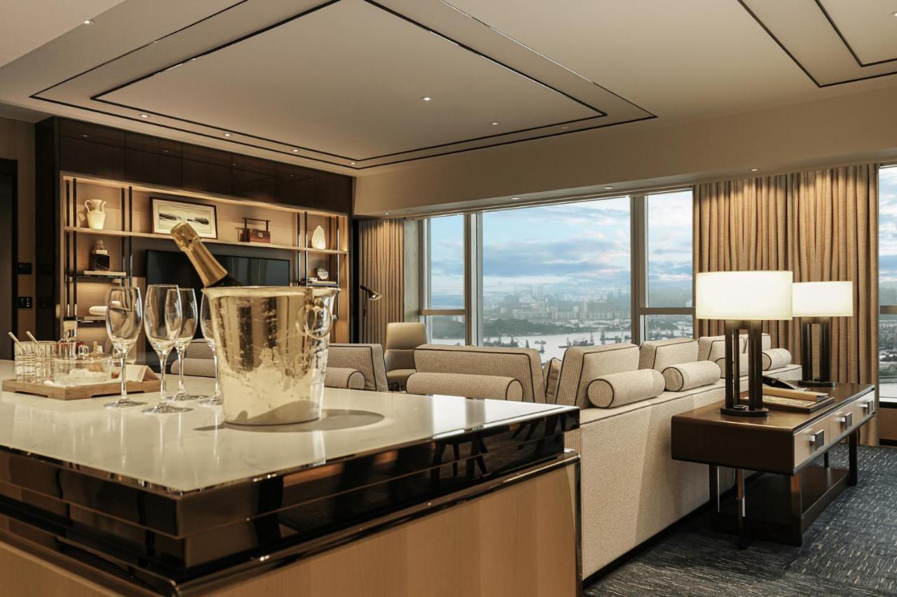 Four Seasons Hotel Хонконг Екстериор снимка