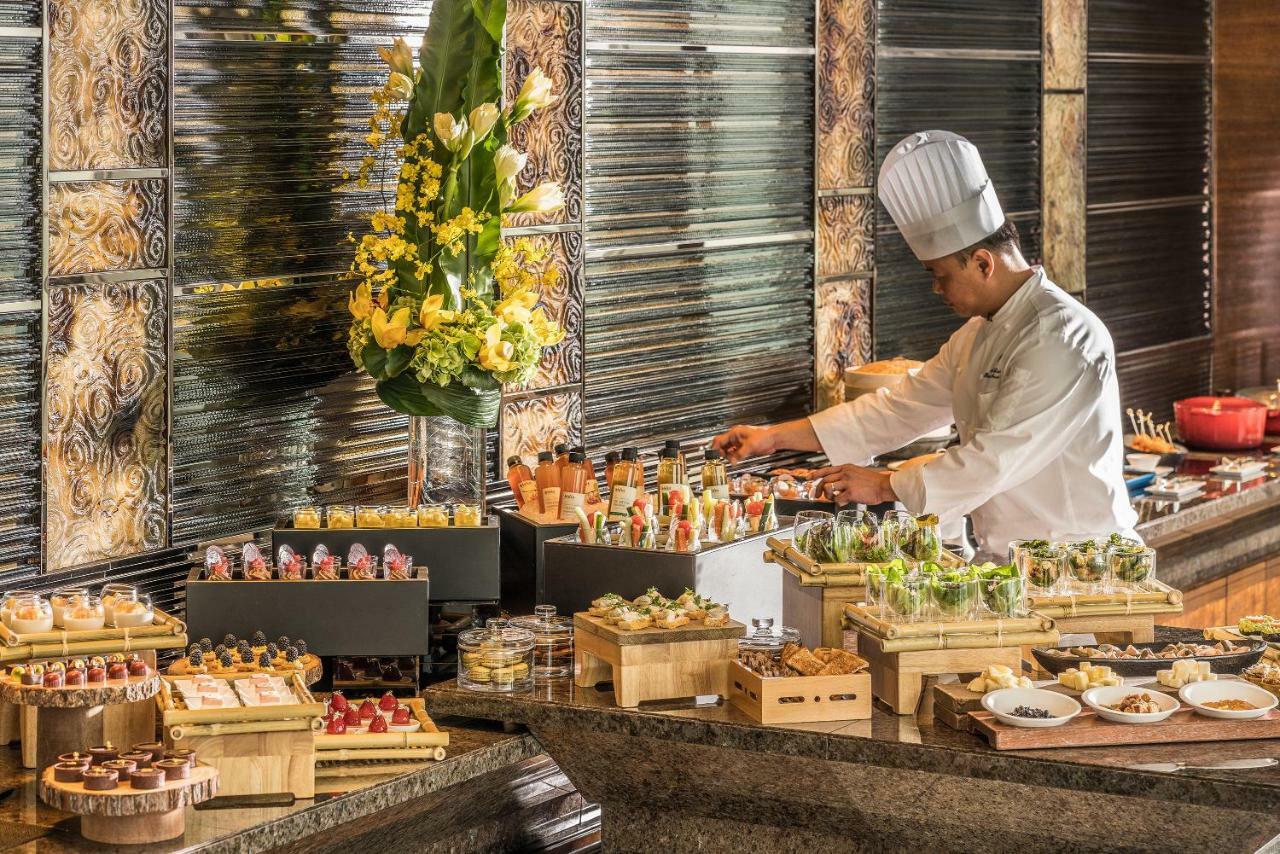 Four Seasons Hotel Хонконг Екстериор снимка